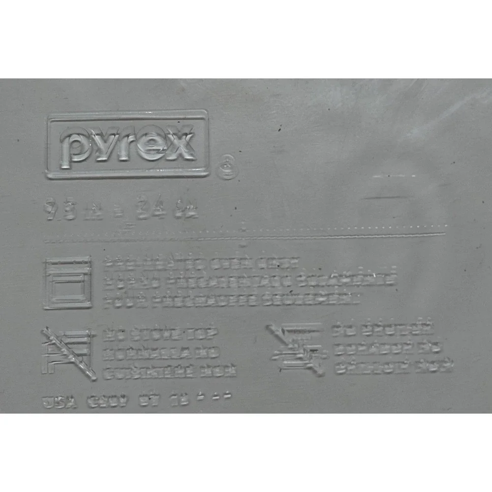 Pyrex Basics 209 Clear Glass 9.5